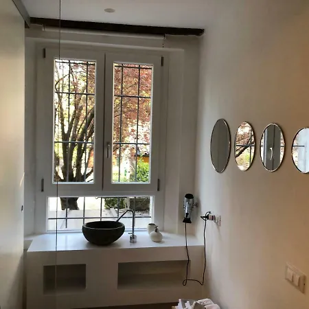Un Piccolo Rifugio A 10 Minuti Dal Duomo Di Apartment *